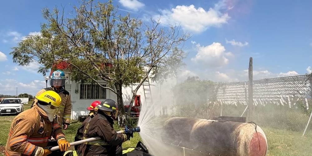 Práctica de control de fuga e incendio en tanque de gas